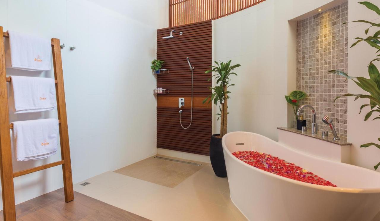Eranda Pool Spa Villa, Chaweng Koh Samui- Sha Extra Plus Eksteriør billede